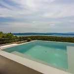 Privathaus Mit Pool Und Traumhaften Ausblick بيت للعطل