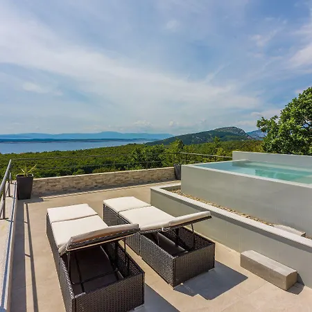 Privathaus Mit Pool Und Traumhaften Ausblick *
