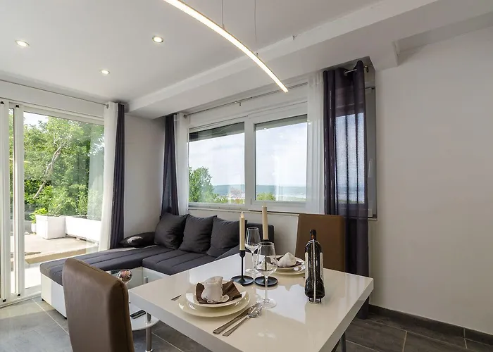 Privathaus Mit Pool Und Traumhaften Ausblick Prázdninový dům