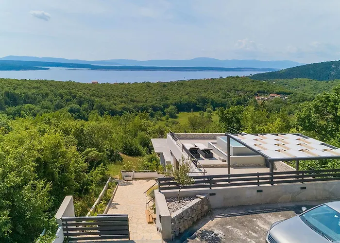 Privathaus Mit Pool Und Traumhaften Ausblick Crikvenica